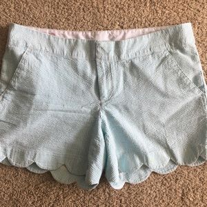 Seersucker scalloped shorts